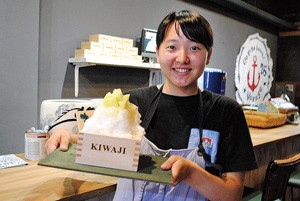 4_kiwaji